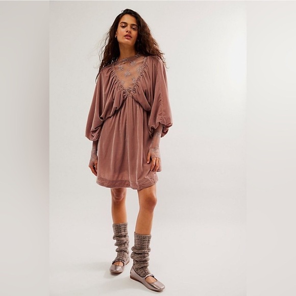 NEW FREE PEOPLE Portia Velvet Mini In Winter Bloom Size Medium - Picture 5 of 12